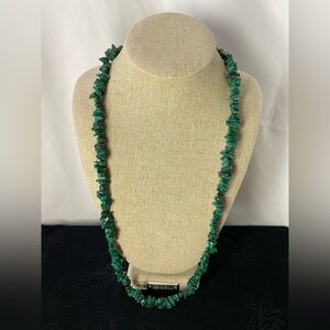 Chic Malachite Necklace